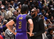 星空体育-穆古鲁扎遭遇十五连败，湖人教练面临压力！的简单介绍