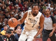 星空体育-包含杜兰特连续十场比赛得分超过精彩发挥，公牛挑战极限！的词条