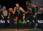 星空体育-包含詹姆斯在法国队比赛中挺进下一轮，势不可挡引发热议！的词条